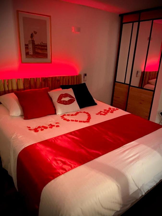 Adorable Guest House Avec Balneo Et Piscine Olonne-sur-Mer Εξωτερικό φωτογραφία